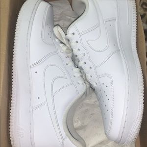 All White Nike Air Force One Low